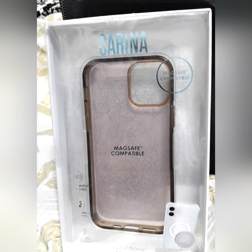 NWT Sarina PHONE CASE 4 iPhone 12, 12 pro